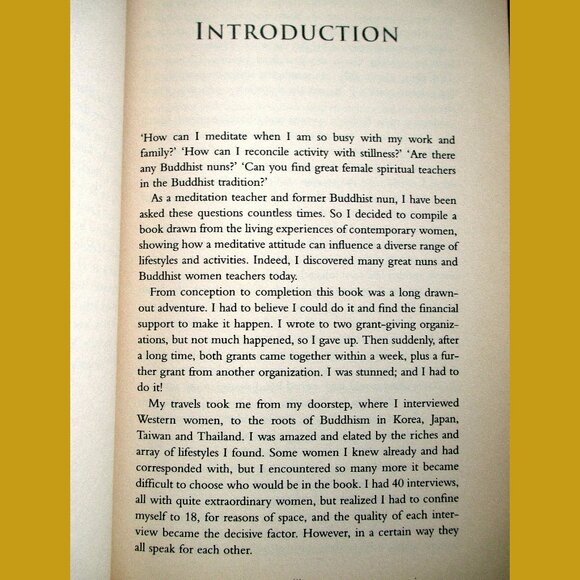 Book: Walking on Lotus Flowers, by Martine Batcheleor - Picture 3 of 14